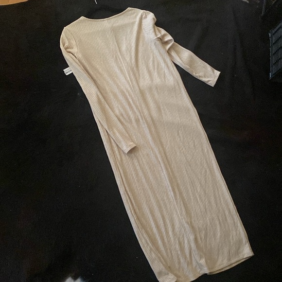 Old Navy - Picture 3 of 5